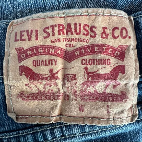 Levi’s Womens Blue Denim Jeans Boho Distressed Cowgirl Size 30 x 29 - Picture 8 of 14